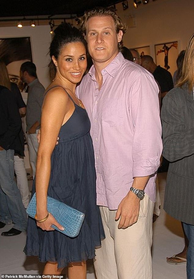 Фото от 2006 года