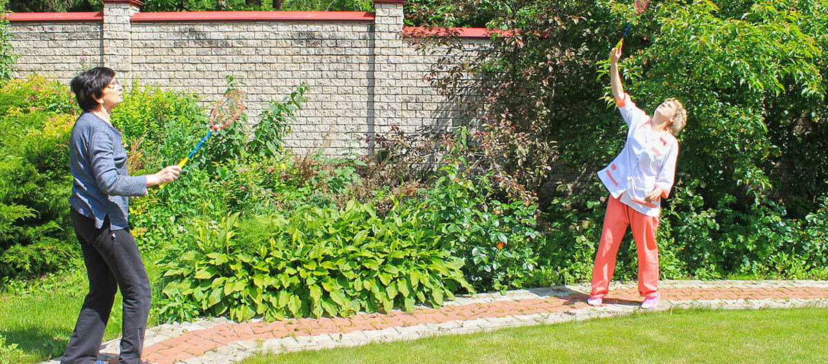  
Судороги являются одним из последствий нарушения кровообращения головного мозга. Причем патология может возникнуть как после ишемического, так и после геморроидального инсульта. Проблема проявляется не всегда сразу, и к этому нужно быть готовыми. В некоторых случаях судороги беспокоят даже после частичной или полной реабилитации.
