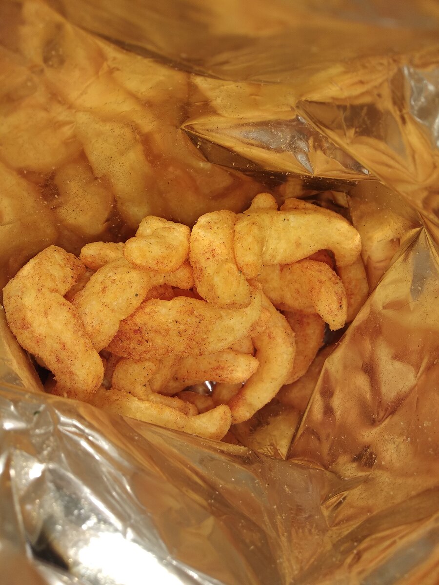 Вот такие "усы" обнаружены внутри.