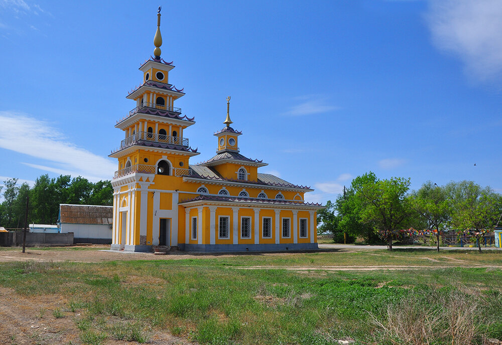 Хошеутовский хурул фото