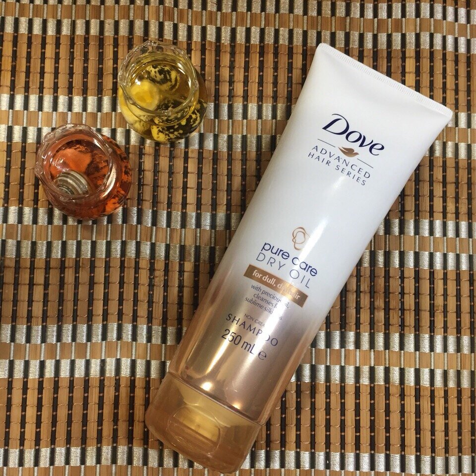 Шампунь “Dove pure care”