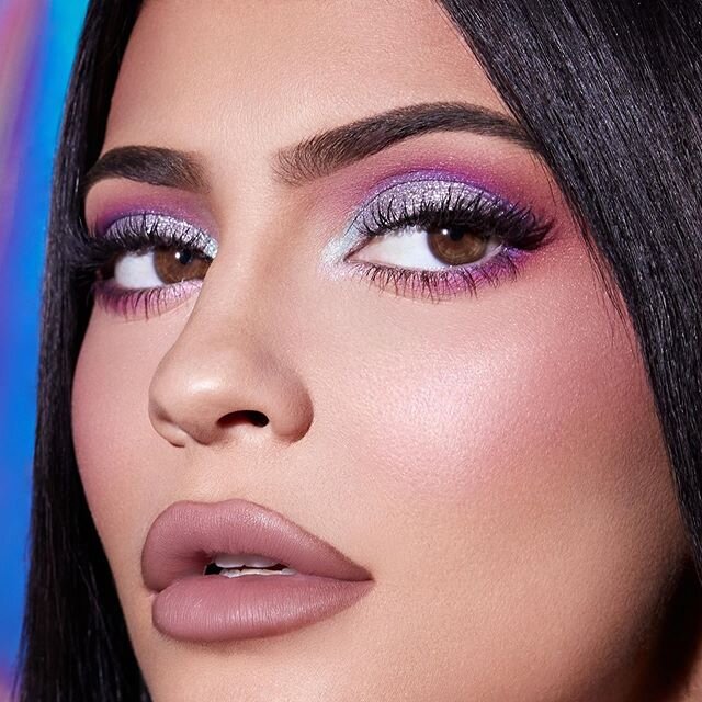https://www.instagram.com/kyliejenner/