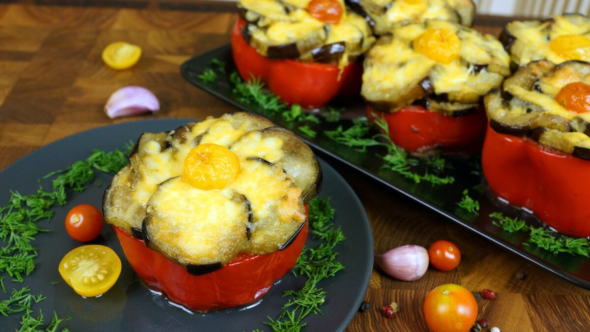 Готовим овощи с мясным фаршем в красивой подаче. Яркое, сочное и сытное  блюдо не оставит равнодушным вашу семью или гостей. Все ингредиенты можно купить в обычном магазине.