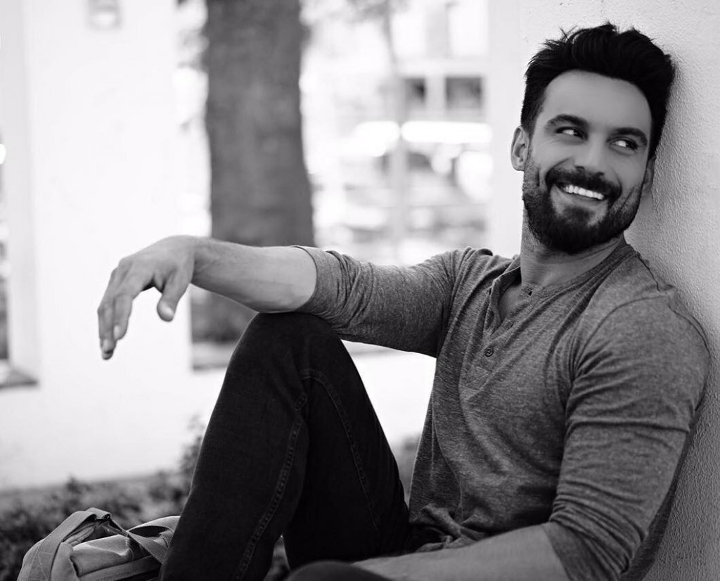 Али Эрсан Дуру  (Ali Ersan Duru) 