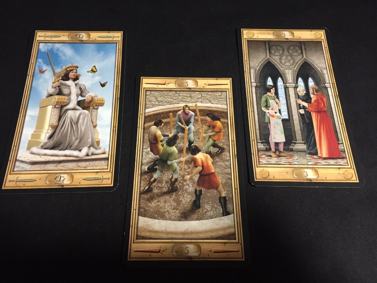 Главное событие наступающего месяца Гадание онлайн фото автора 