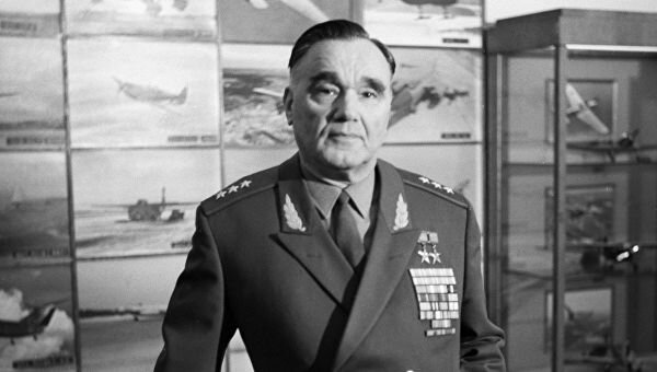 Александр Сергеевич Яковлев