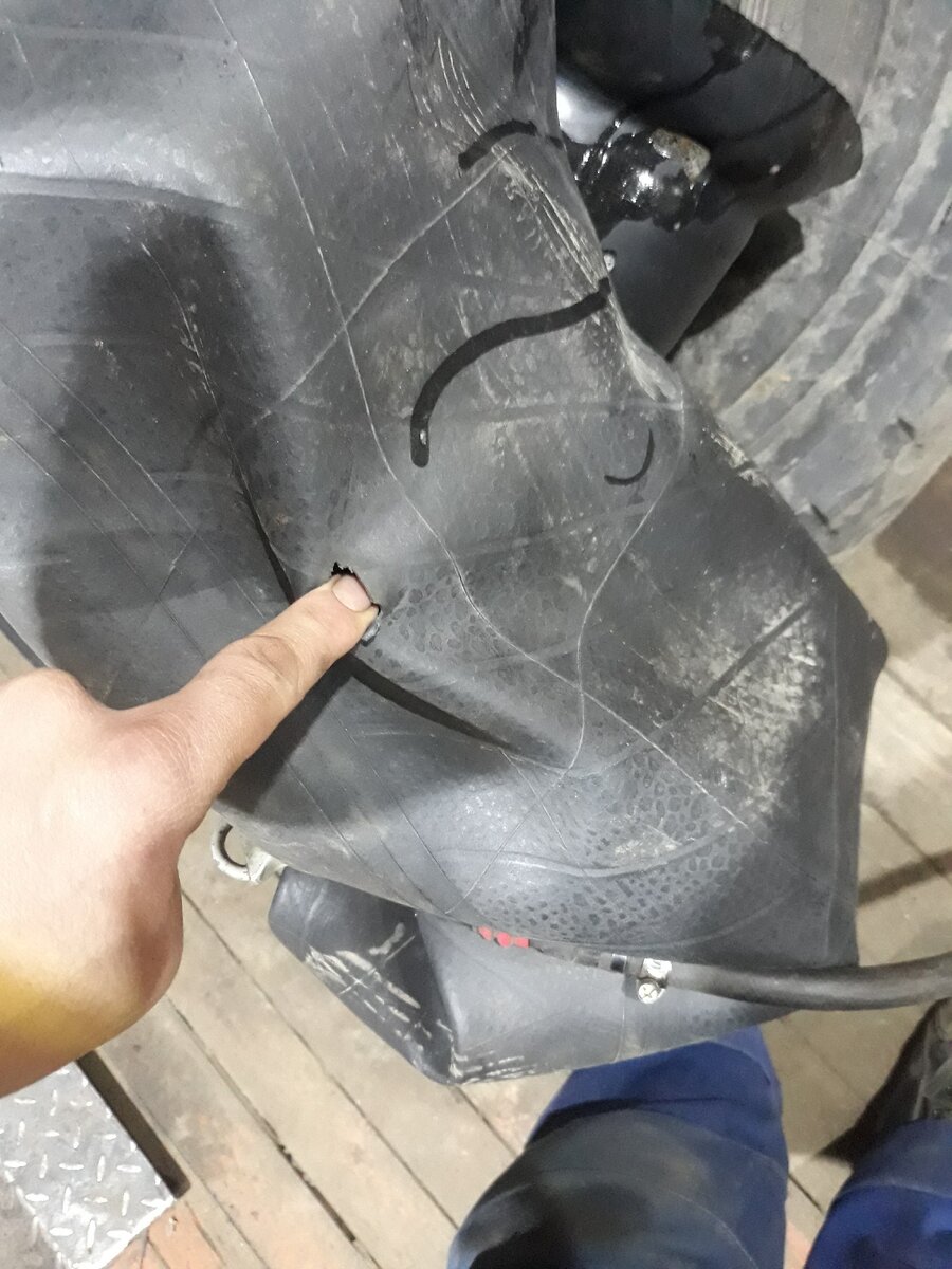 Здесь наблюдается повреждение 