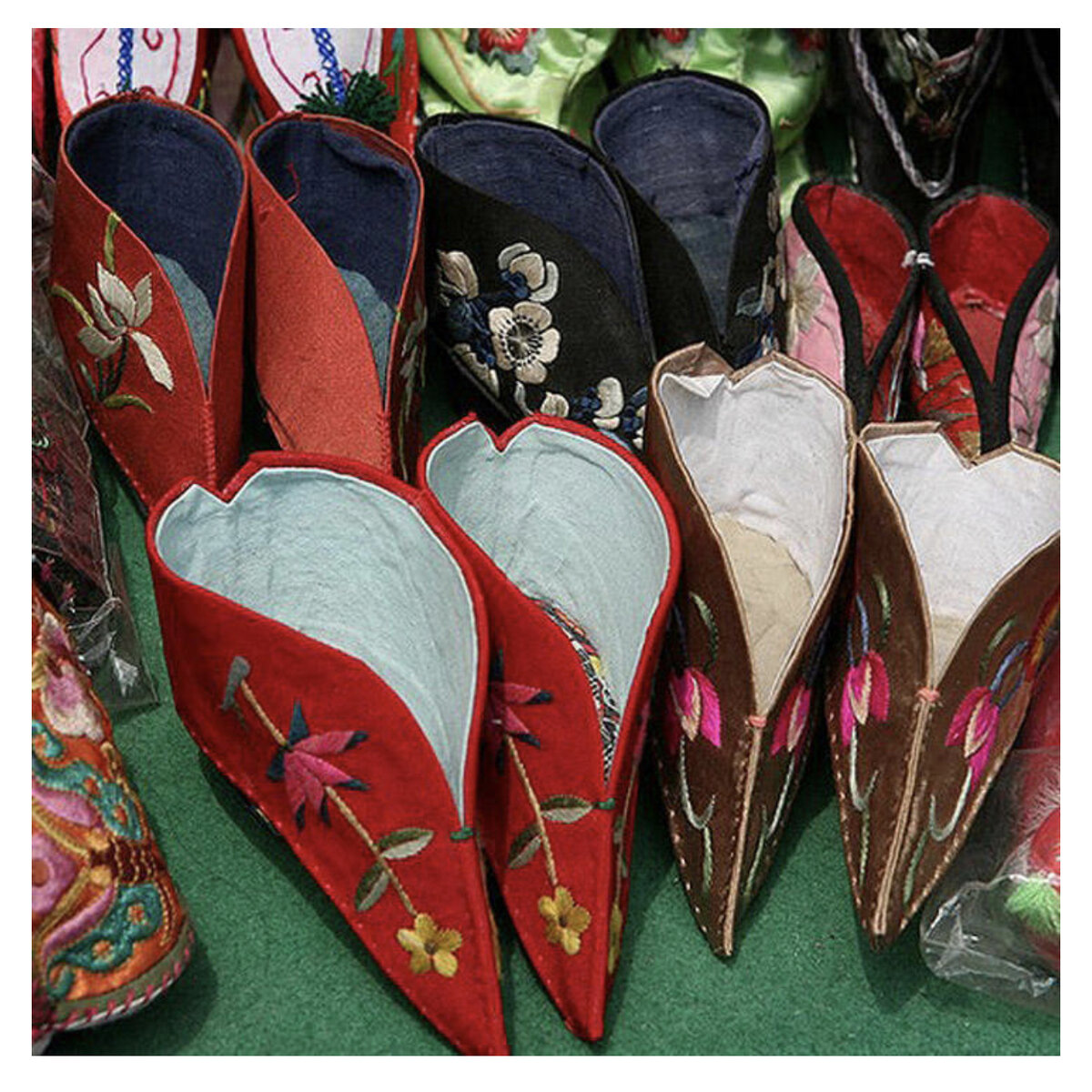 Китайский золотой Лотос обувь
