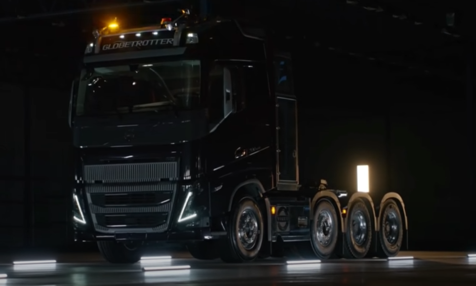 Volvo FH. Скриншот из видео. Используется и распространяется бесплатно по лицензии https://www.youtube.com/t/terms