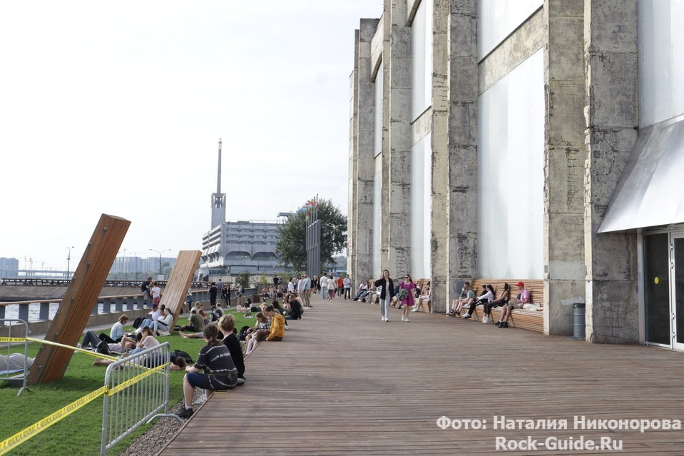 Набережная СЕВКАБЕЛЬ ПОРТ, источник: https://rock-guide.ru/
