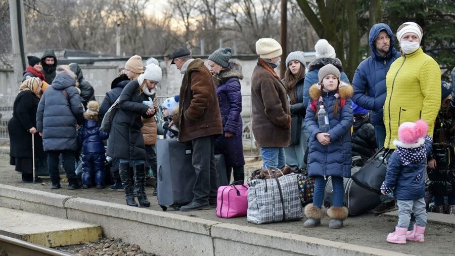 Усс призвал красноярцев помочь жителям Донбасса и сам не остался в стороне