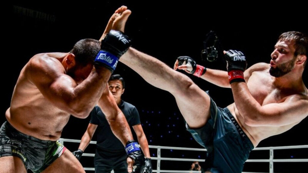 Боксеры матч. Боксеры матч. Бокс большой. Бой на канале матч сегодня. Михаил рагозин мма.