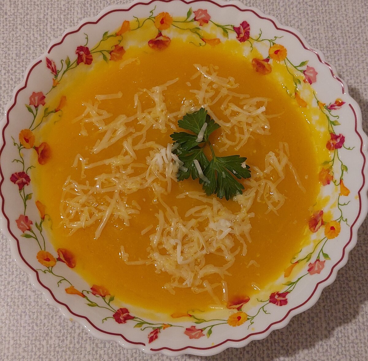 Вот такой солнечный суп-пюре