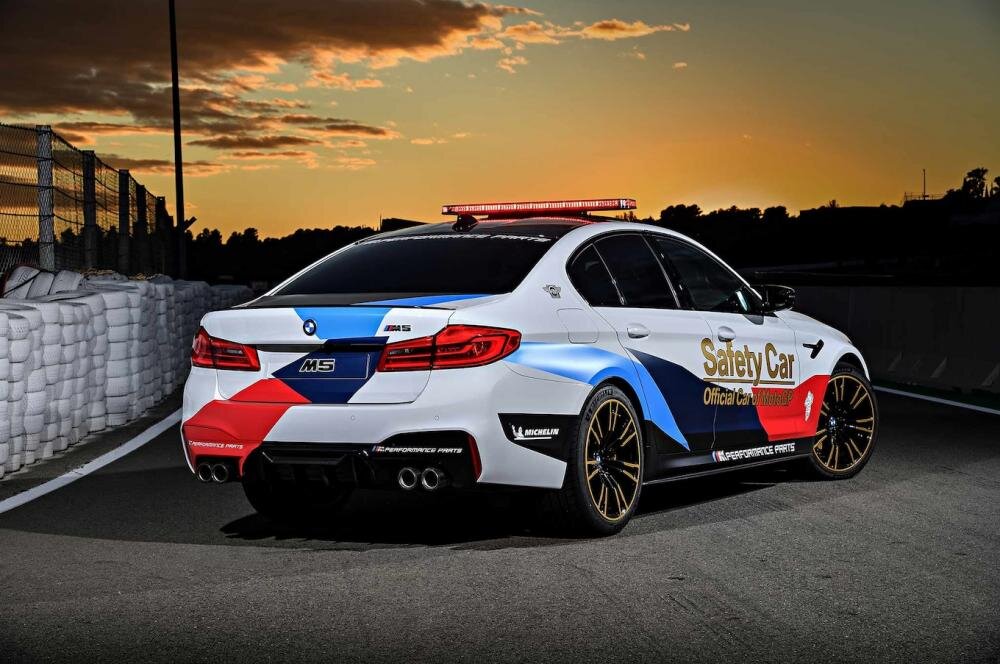 BMW m5 Safety car