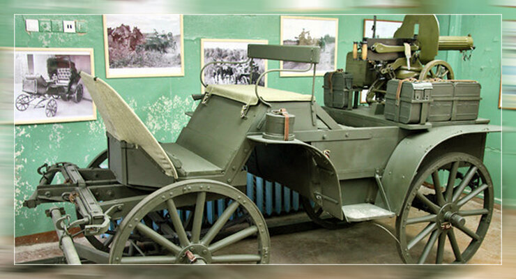 Тачанка с пулеметом "Максим".