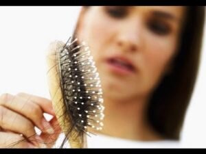 Почему выпадают волосы и как остановить выпадение волос - клиника Би Лучче Новосибирск