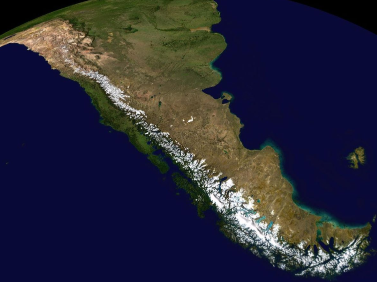 Спутниковый снимок ледников Анд