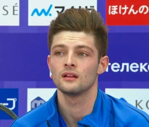 Фото: Кадр трансляции. Брендан Керри  в ожидании оценок.