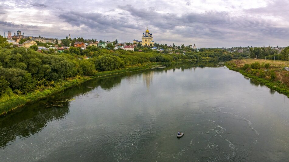  В середине сентября поучаствовал в пешем походе на Воргольские скалы близ города Елец и погулял по самому городу.
 Ниже фоторепортаж, все фото кликабельны, открываются в новом окне, в большем разрешении.