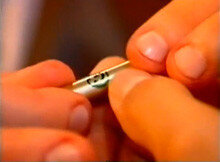 Надпись на пуле. Источник: maximonline.ru