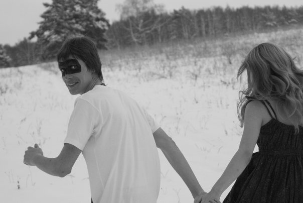 Кстати на фото изображена я. И один из моих реальных бывших. 