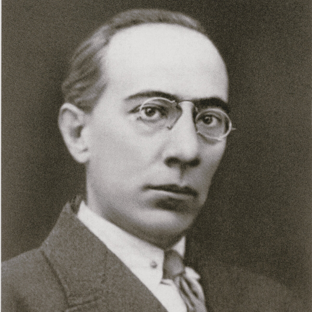 Александр Беляев