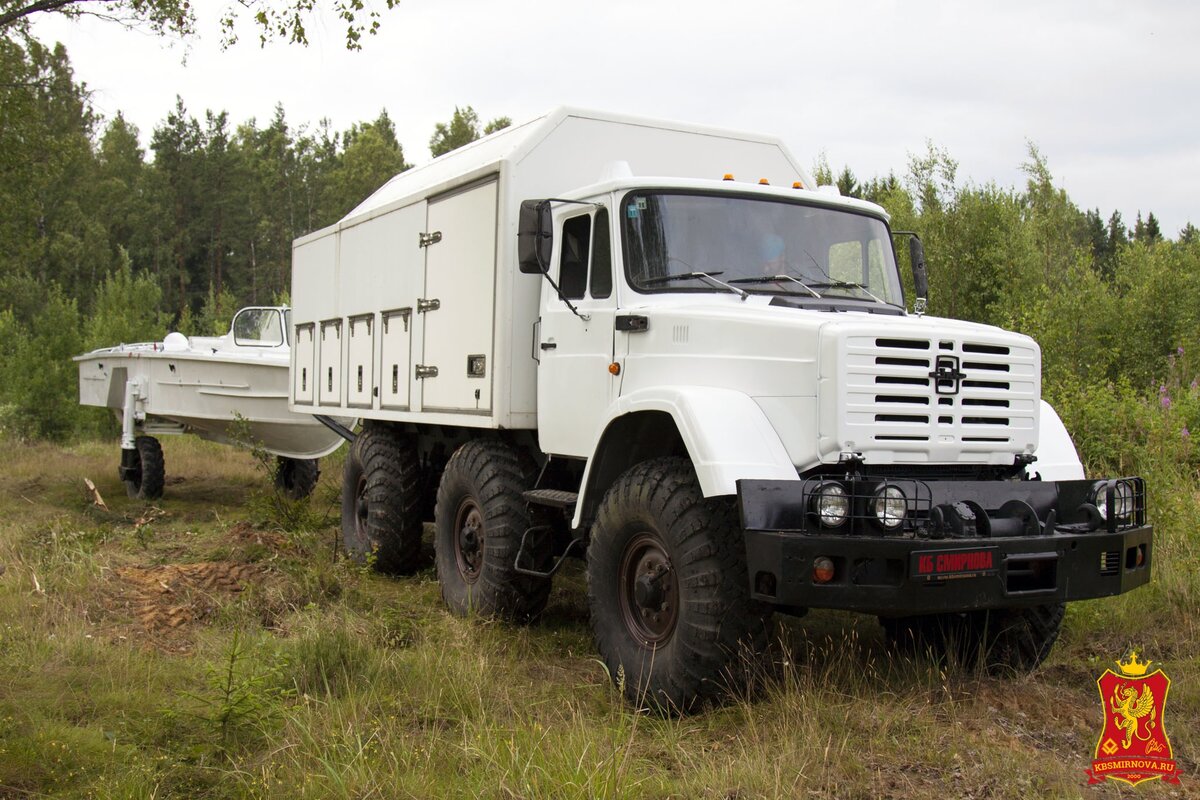 ЗИЛ-4972 будет искать окаменелые останки животных в Якутии | Все о  грузовиках – Trucksplanet | Дзен