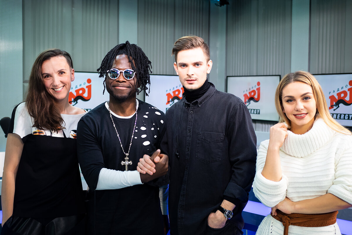 утреннее шоу Black2White