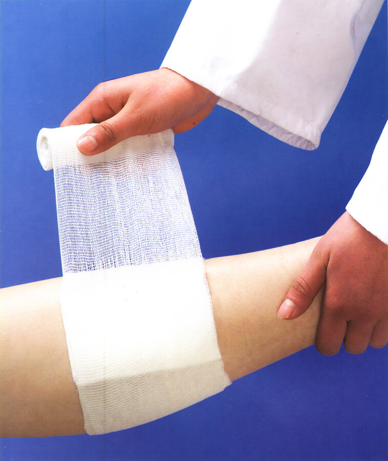 наложения повязок «шапка гиппократа» и «чепец». поделки из бинта медицинского. полимерный бинт ортоформа. марлевая повязка на ухо. повязка для бега.