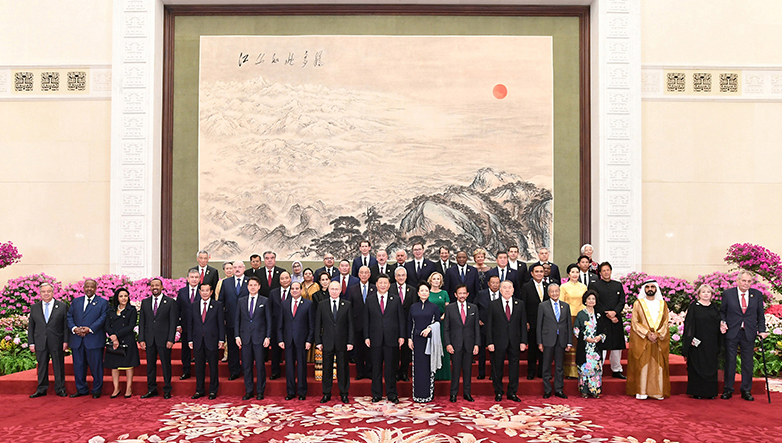 Участники форума. Фото с официального сайта форума. http://www.beltandroadforum.org/n100/2019/0427/c24-1280.html