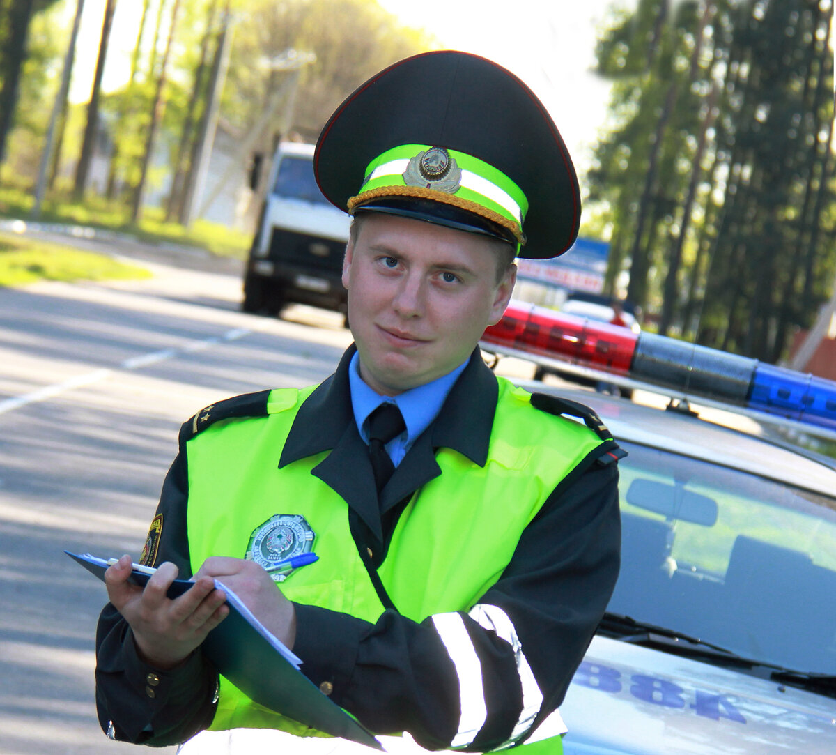 Гайцы. Гаишник. Сотрудник гибдд. Форма гаишника. Сотрудник гибдд.