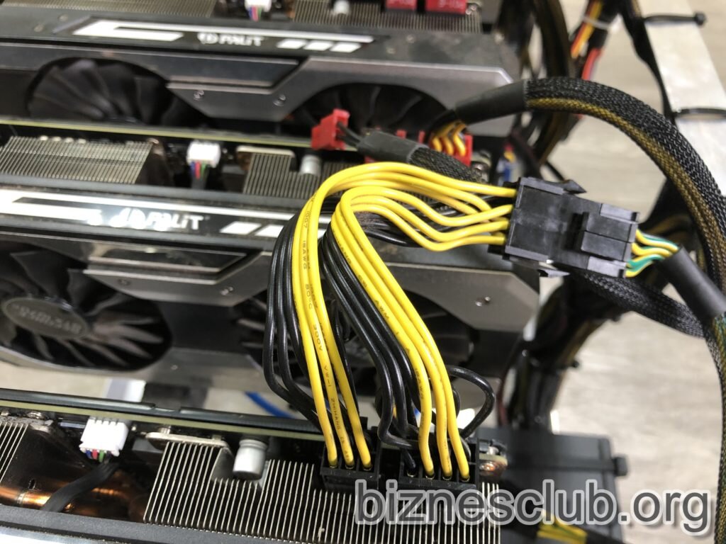 Подключить дополнительную видеокарту. RX 570 8 пин. Блок питания для майнинга видеокарт 3000w. RX 570 питание. Блок питания для майнинга 6 видеокарт.