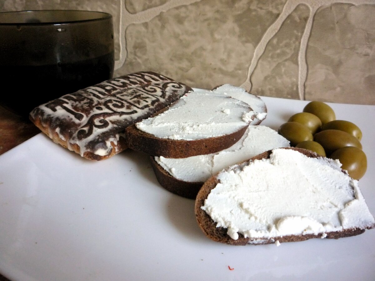 из личного фото архива завтрак августа