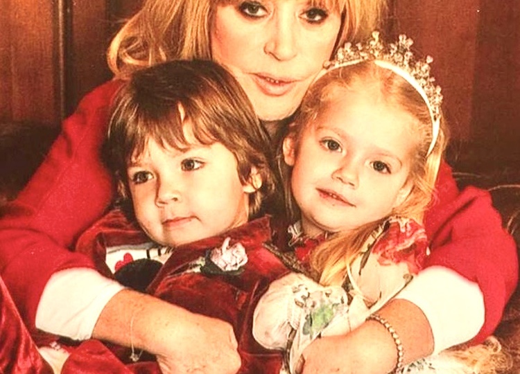 Алла Пугачева: «Дай бог дожить, чтобы дочь окончила школу»