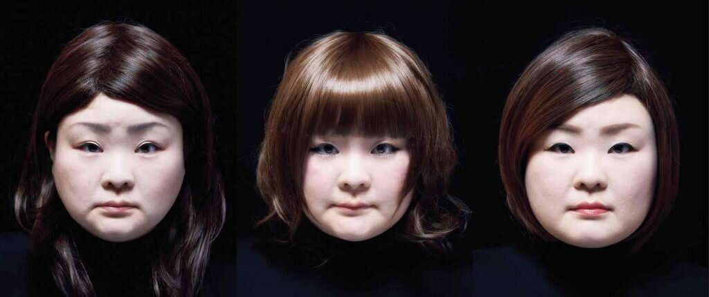 Из проекта японского фотографа Томока Савада © Tomolo Sawada