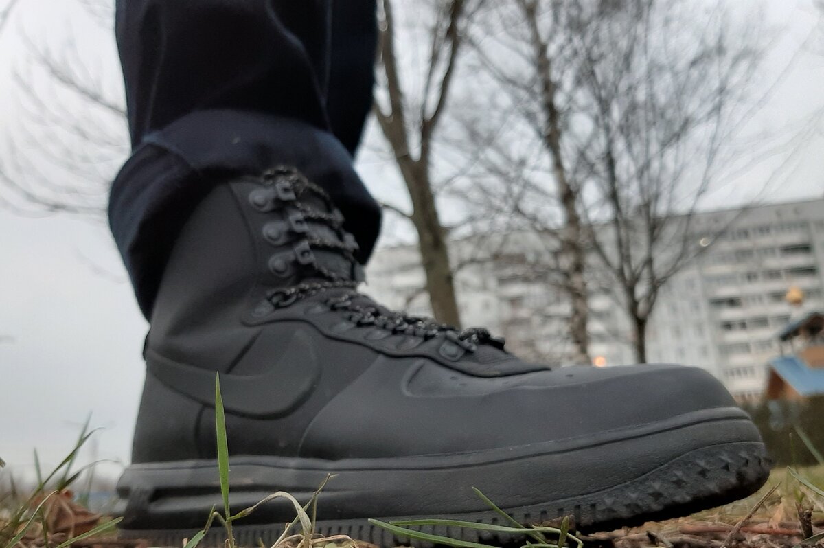 Nike air force outlet duckboot 18