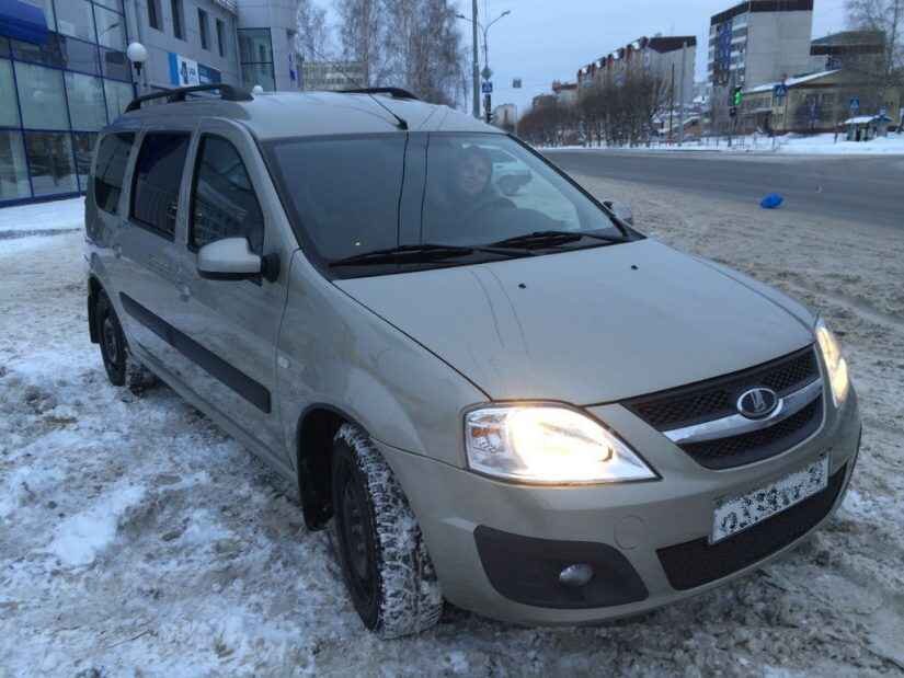 Наш первый и пока единственный автомобиль Lada Largus. Вместительная и надежная выручалочка!