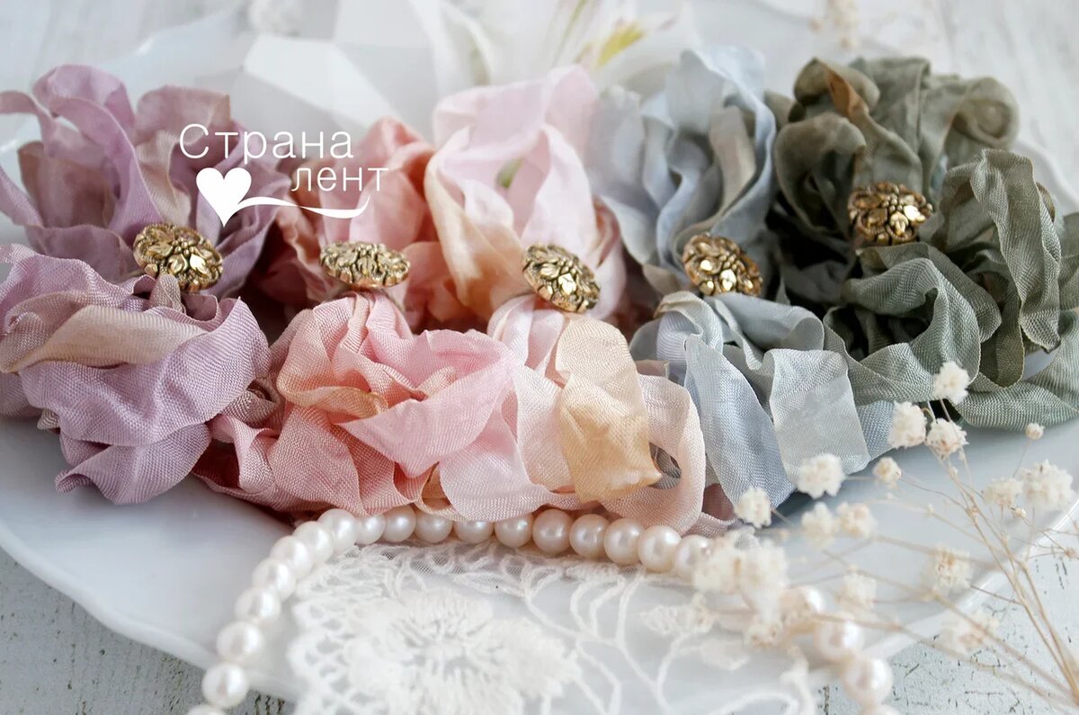 Вот они какие, шебби-ленты. Все фото в данной статье предоставлены героиней статьи Анастасией Алдошиной.