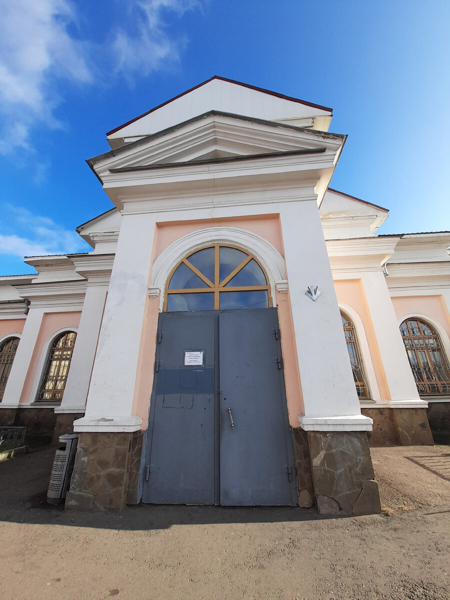 А так вокзал выглядит сейчас. Фото Автора. Для просмотра листайте галерею.
