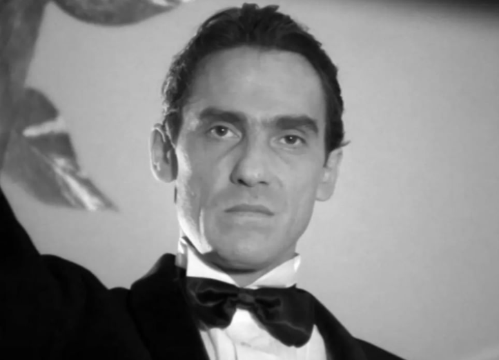 Путь к славе у актёра был непростым и извилистым