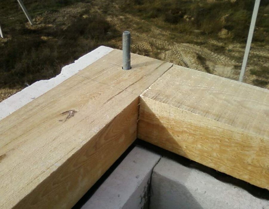 Мауэрлат крепление на углах