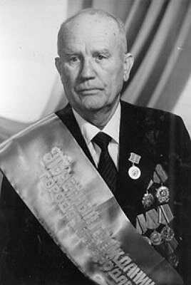 Фёдор Брюховецкий, Заслуженный учитель РСФСР. 