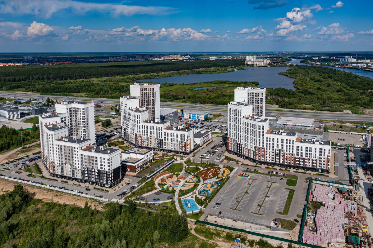 В проекте уже построено 3 дома. Всего будет 12 домов.