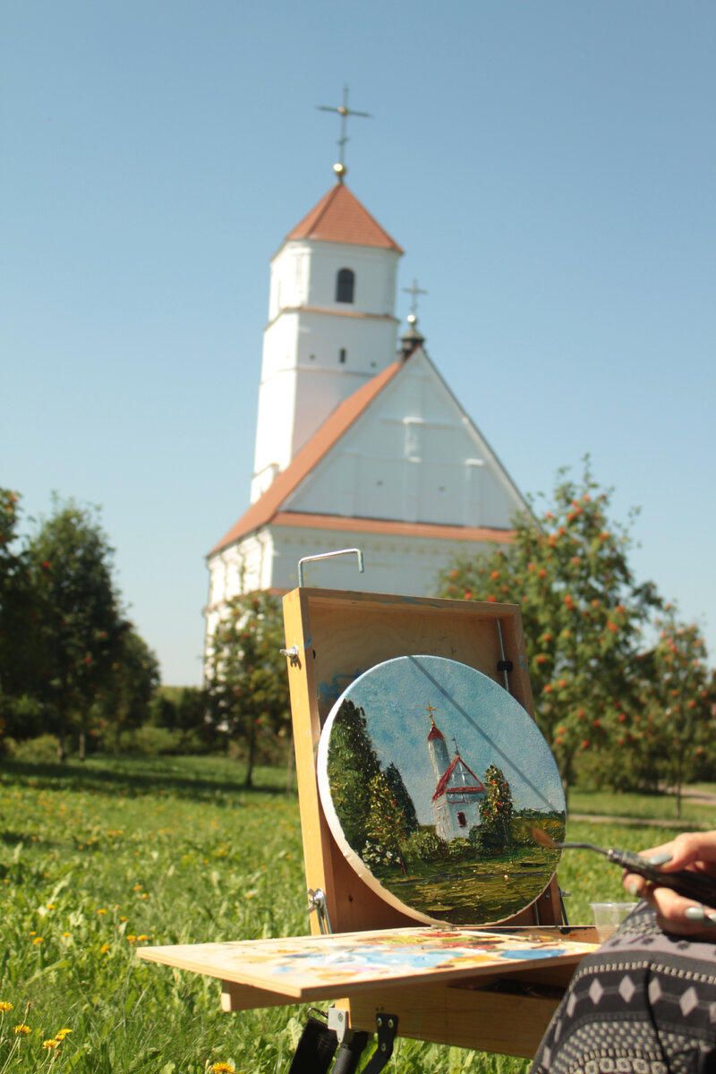 В прошлом, 2022 году, праздник Преображения я праздновал в Заславле, в Преображенском храме на замковой горе