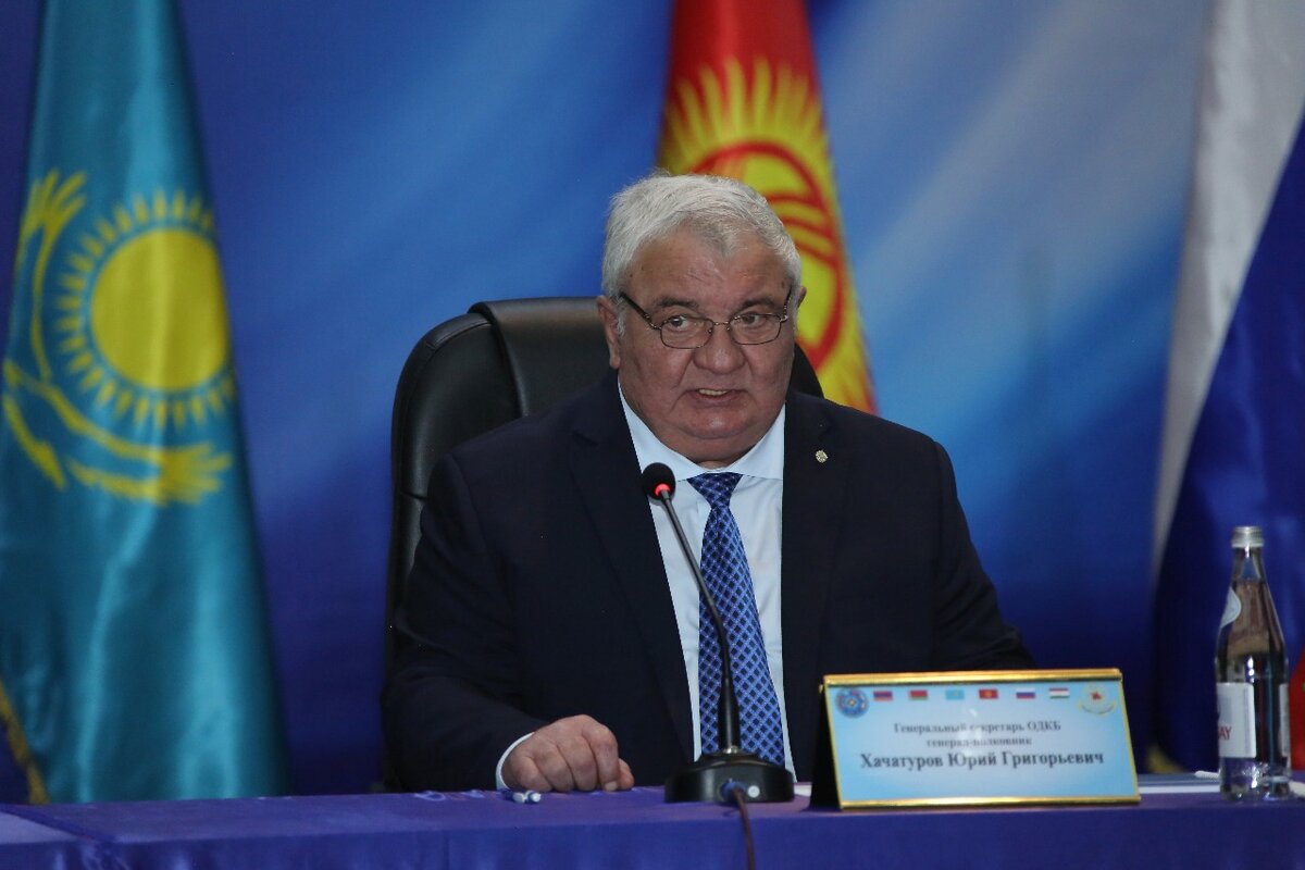  Юрий Хачатуров