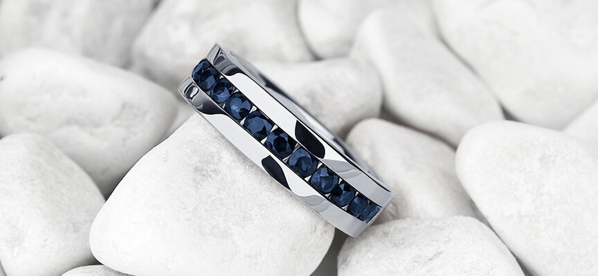 Обручальное кольцо из платины с дорожкой сапфиров ПК-021С-01 от Platinum Lab
