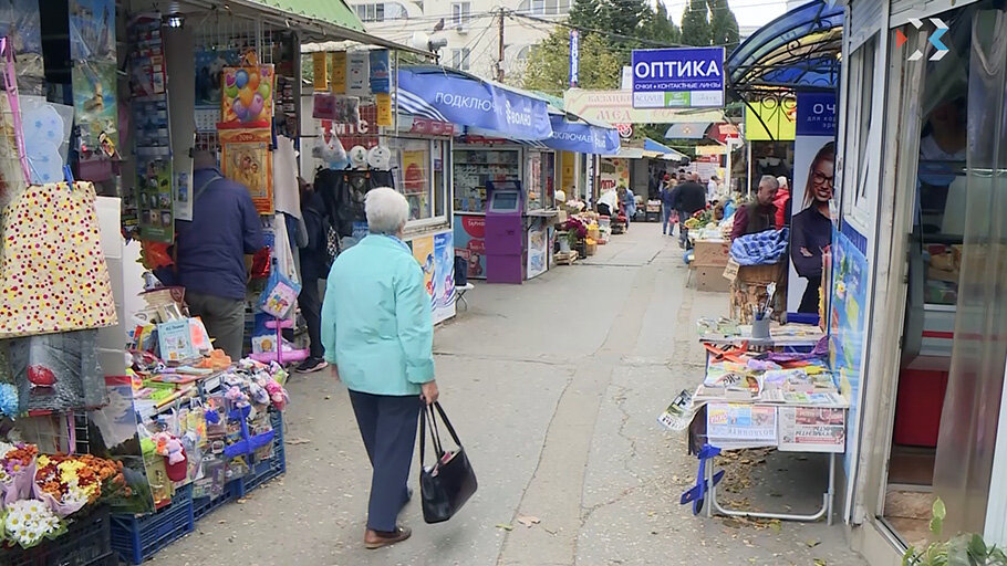 Улица силаева севастополь. Севастополь проспект победы рынок. Базар севастополя. Славянский базар севастополь. Рынок чайка севастополь.