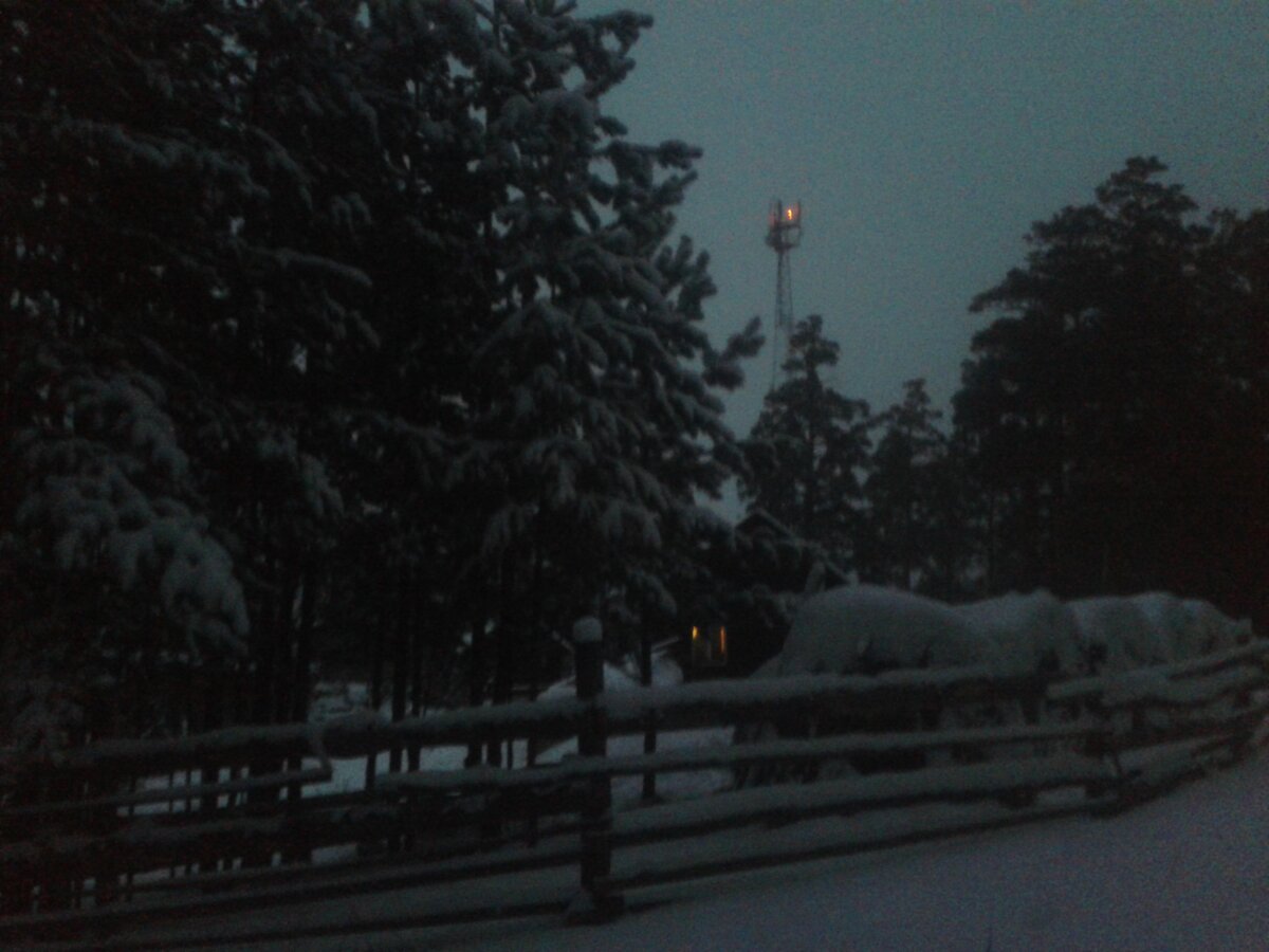 Огоньки в ночи.