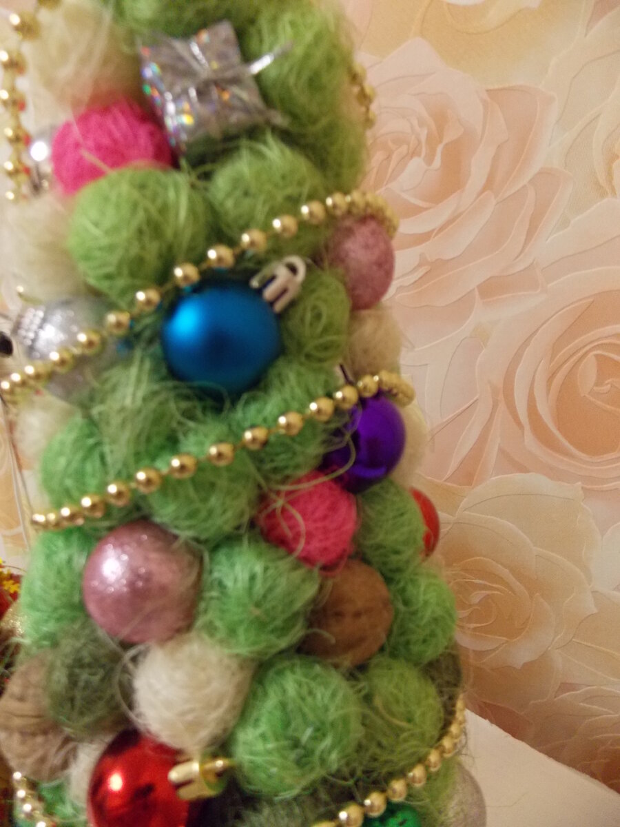 Новогодняя поделка - елка из сизаля DIY МК Новогодняя елка для декора на Новый год 100IDEY
