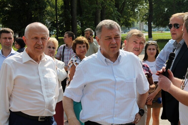Виктор Бабурин и Анатолий Артамонов.
